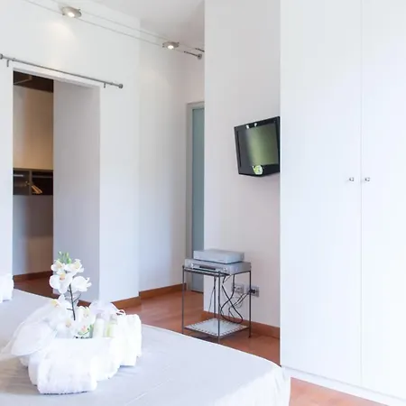 Suitelowcost Stilicone Apartment