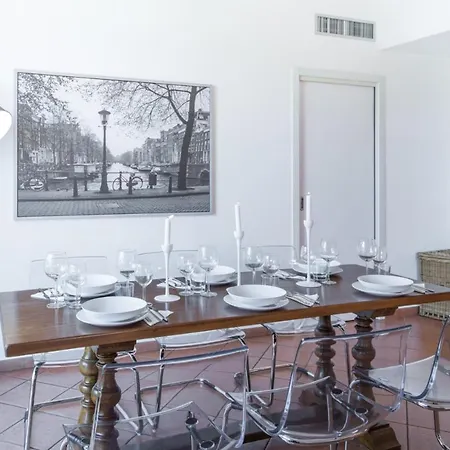 Apartment Suitelowcost Stilicone